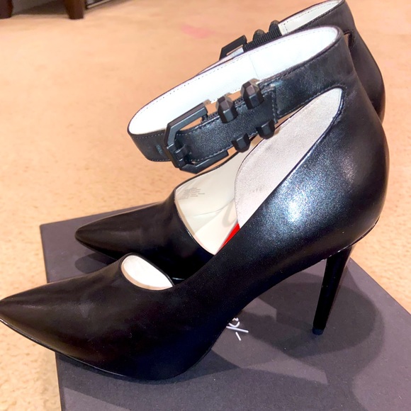 Kenneth Cole Shoes - Super Sexy Kenneth Cole Ankle Strap Heels